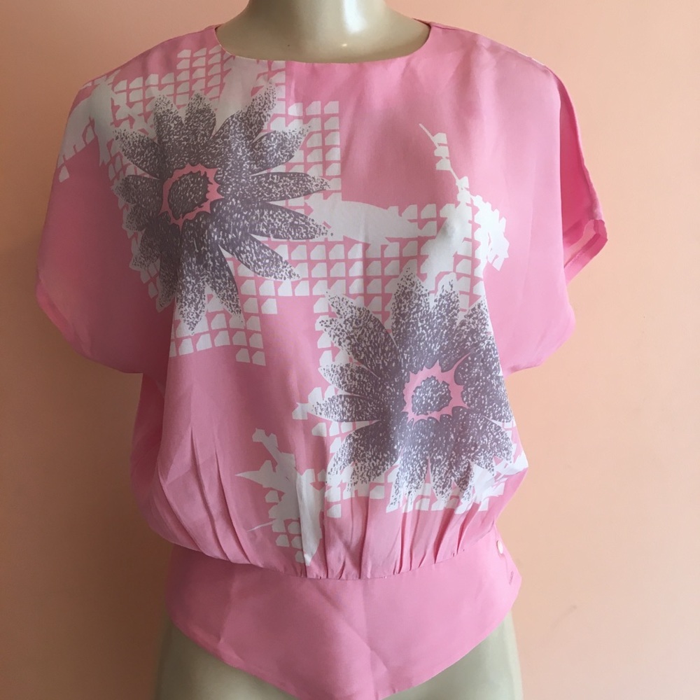 Charles Daniel | Pink & White Flowered blouse S